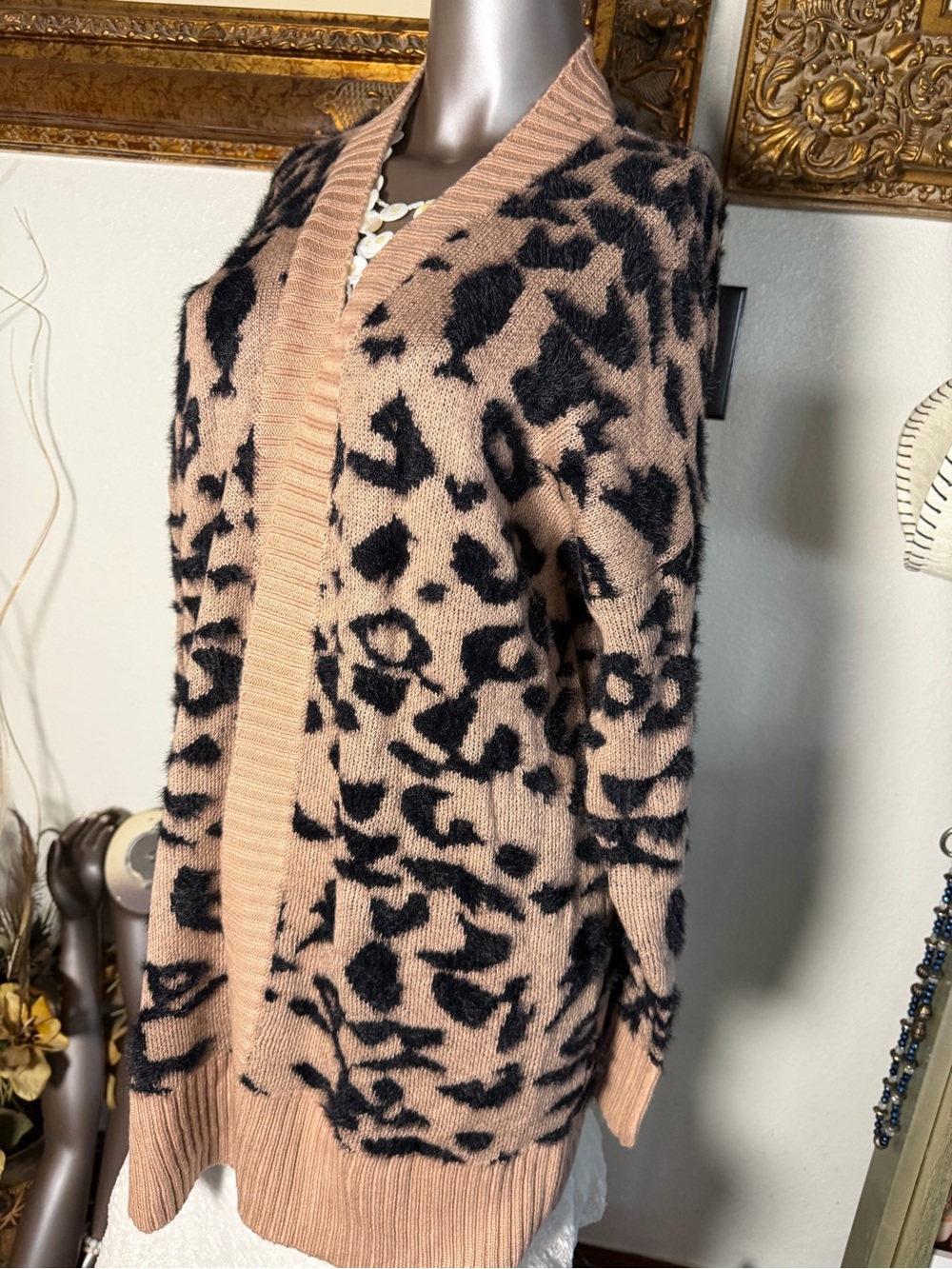 Dreamers by Debut XL Cozy Leopard-Print Open Cardigan - Blush/Black
